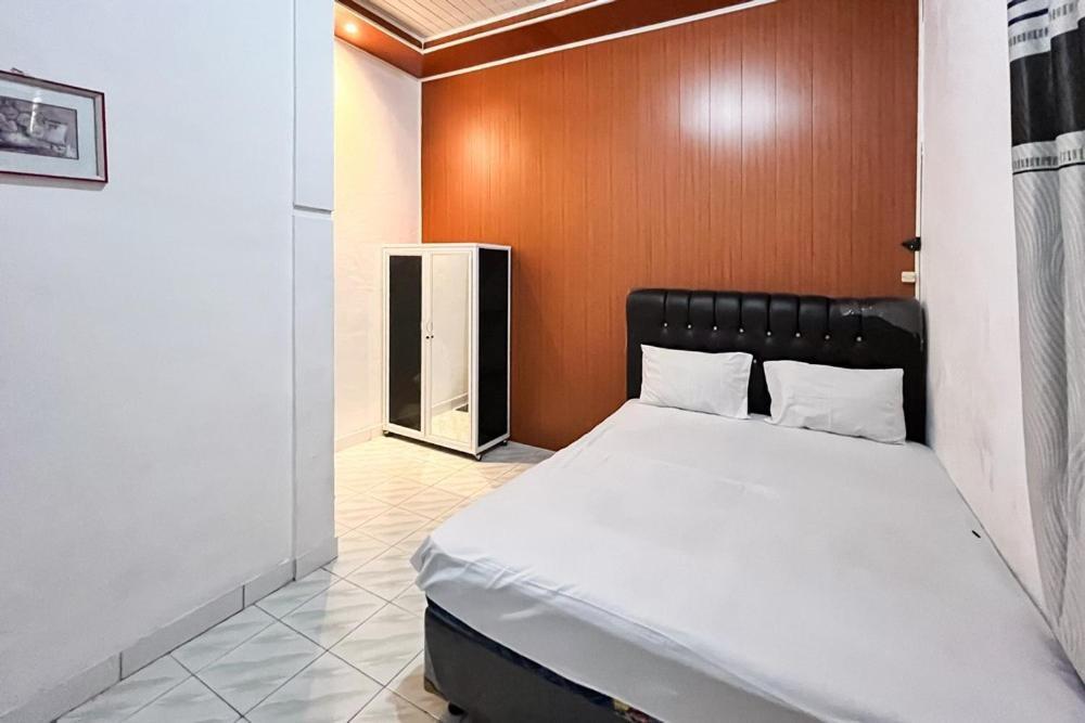 Kostel 99 Pangkal Pinang Redpartner Hotel Luaran gambar