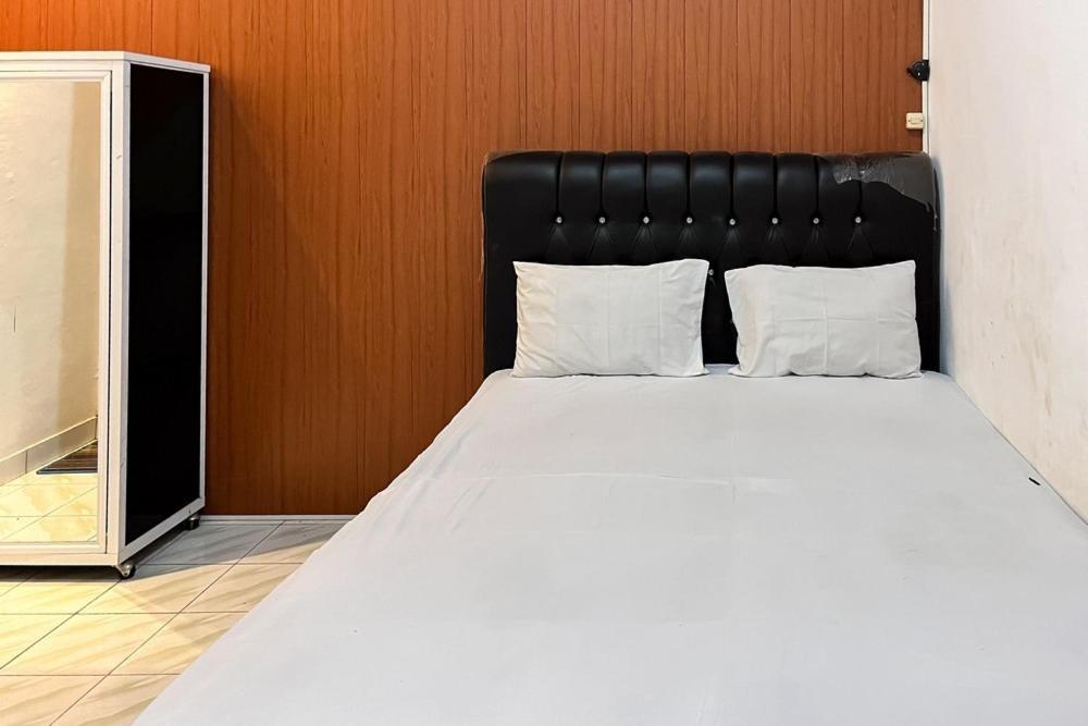 Kostel 99 Pangkal Pinang Redpartner Hotel Luaran gambar