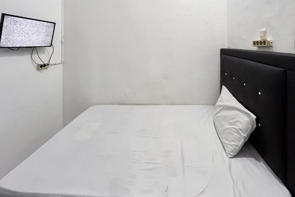 Kostel 99 Pangkal Pinang Redpartner Hotel Luaran gambar